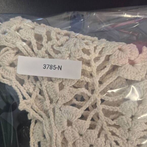 Doily, Vintage Cream Cotton 12.5" - Picture 6 of 6